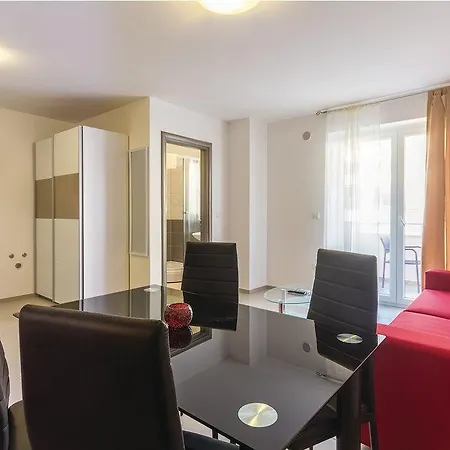Sun Apartment Premantura